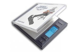 Váha AMERICAN WEIGH CD SCALE 500g / 0,1g
